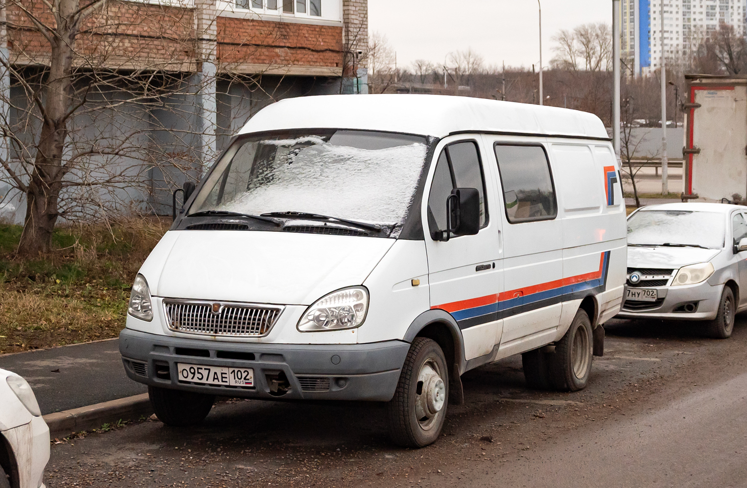 Башкортостан, ГАЗ-2705 № О 957 АЕ 102